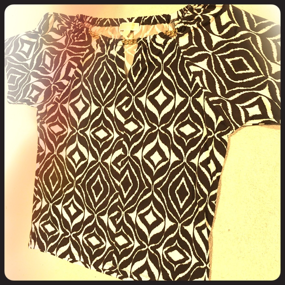 Michael Kors Top L - Like New - Make an offer!!🔥